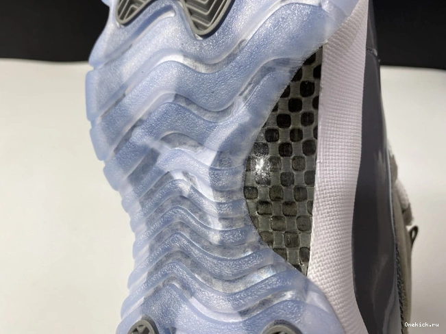 One Kick CT8012 'Cool Grey' 005 11 Retro Air Jordan 0802